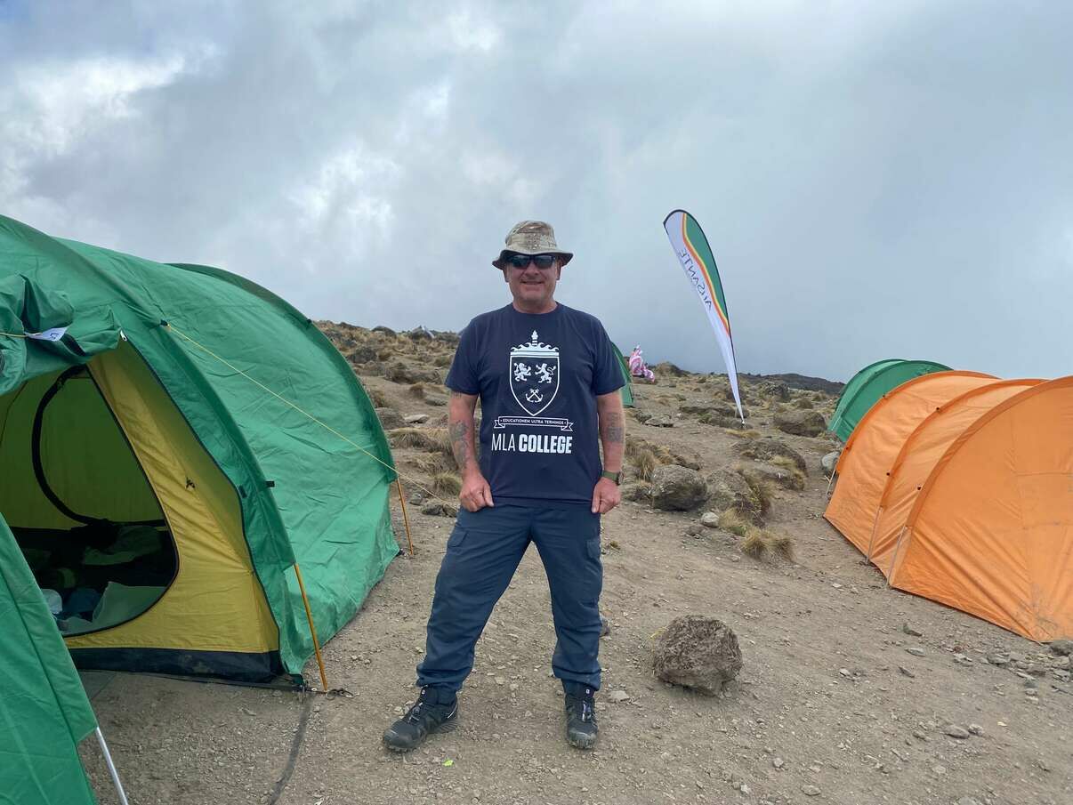 Conquering Kilimanjaro: Gordon’s Remarkable Journey through -15 Degree Temperatures.